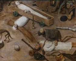 You can see masterpieces of famous artists like Pieter Bruegel the Elder, Peter Paul Rubens, and Raphael.